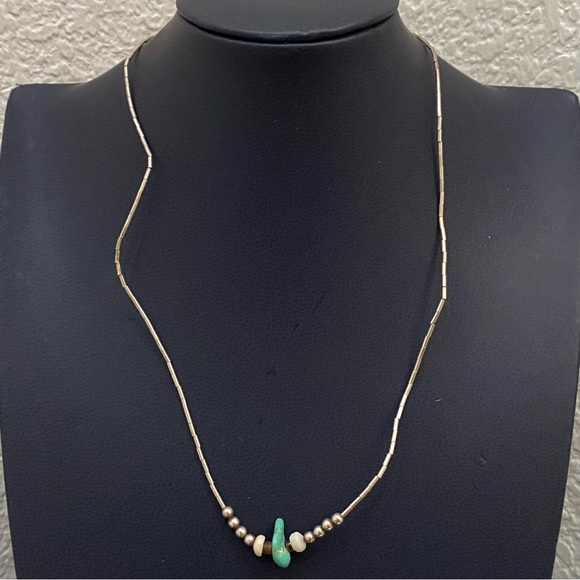 Vintage Unsigned Southwestern Silver & Turquoise Tube Beads 15” Necklace 4g - Picture 5 of 11